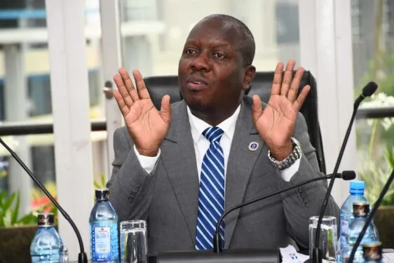 PSC CEO Paul Famba updating court on withdrawal of petition against DPP Renson Ingonga